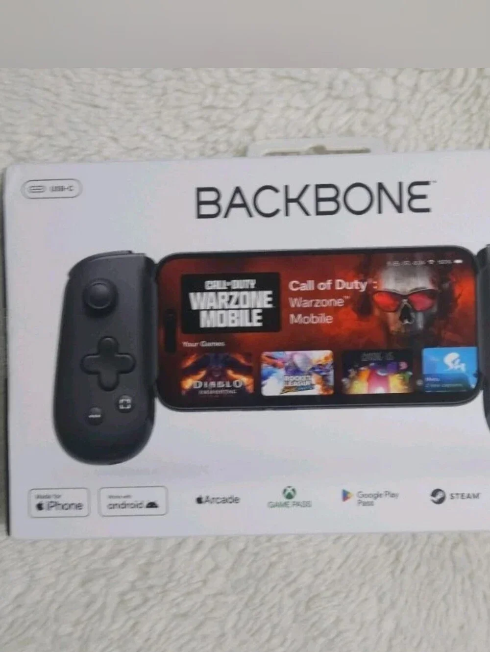 Backbone One USB-C Mobile Gaming Controller 2nd Gen + Carrying Case NEW